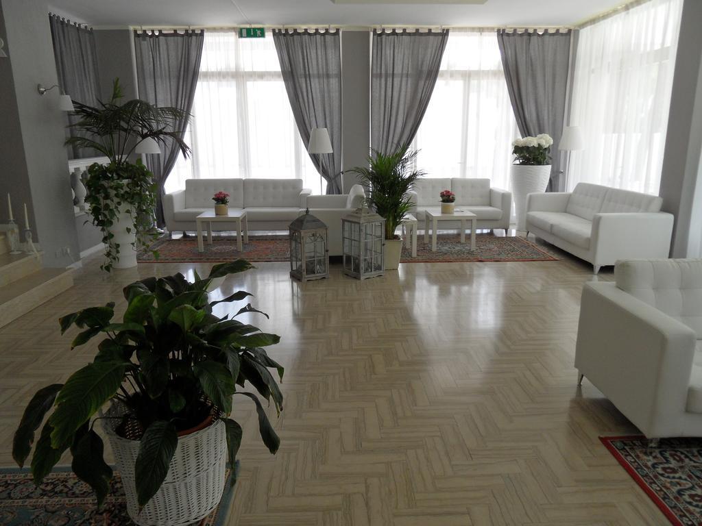 Hotel Monaco - Parcheggio Incluso Min 2 Gg Milano Marittima Exterior photo